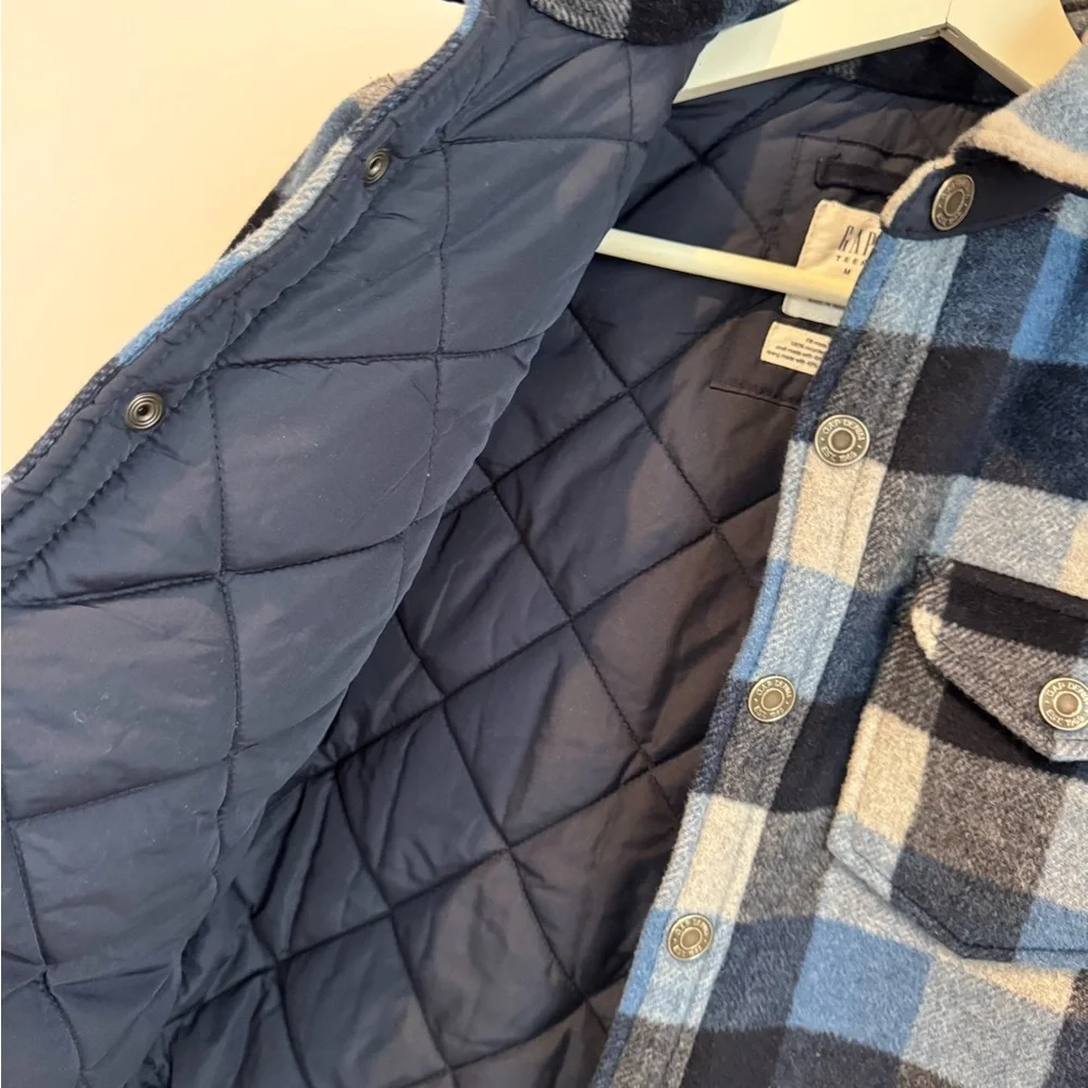 Gap Kids Blue and Black Quilted Plaid Shirt Jacket Size Medium
